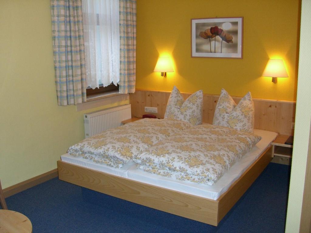 Hotel Stadt Suhl เซลลาเมลิส ห้อง รูปภาพ